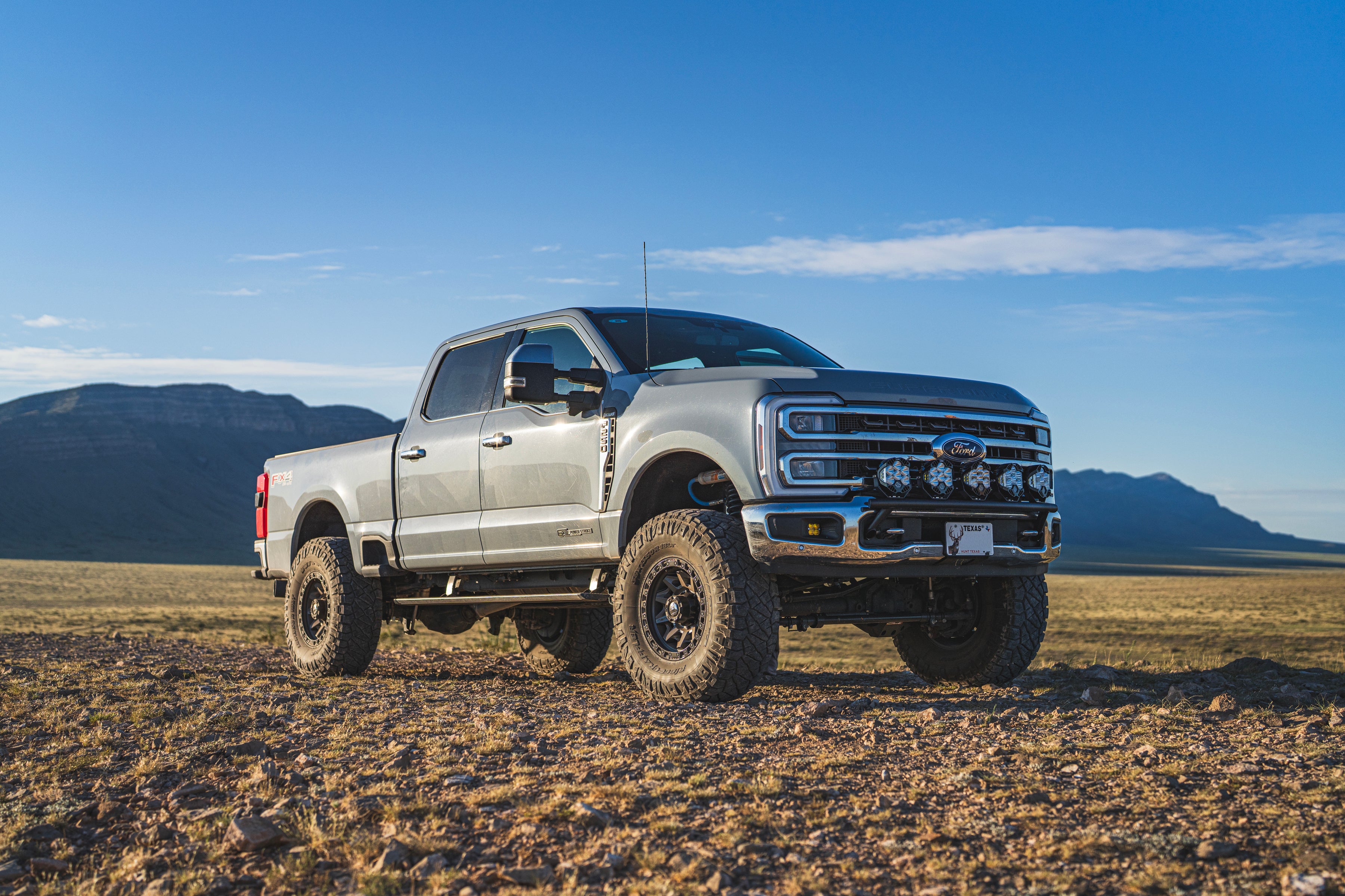 SAS OFF ROAD lifted truck offroad